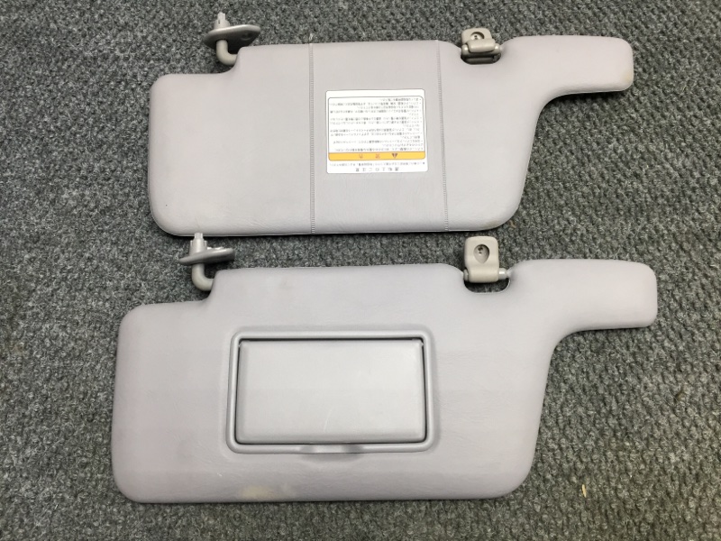 Козырек солнцезащитный Nissan Wingroad WHNY11 QG18 2004 Продаются парой. (б/у)