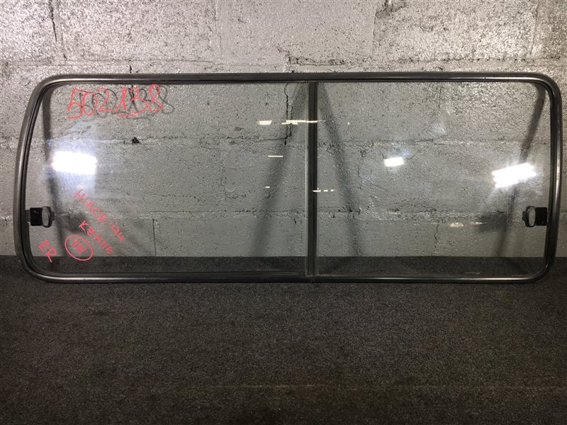 Стекло боковое Toyota Hiace KZH116 1994 заднее правое 502138 (б/у)