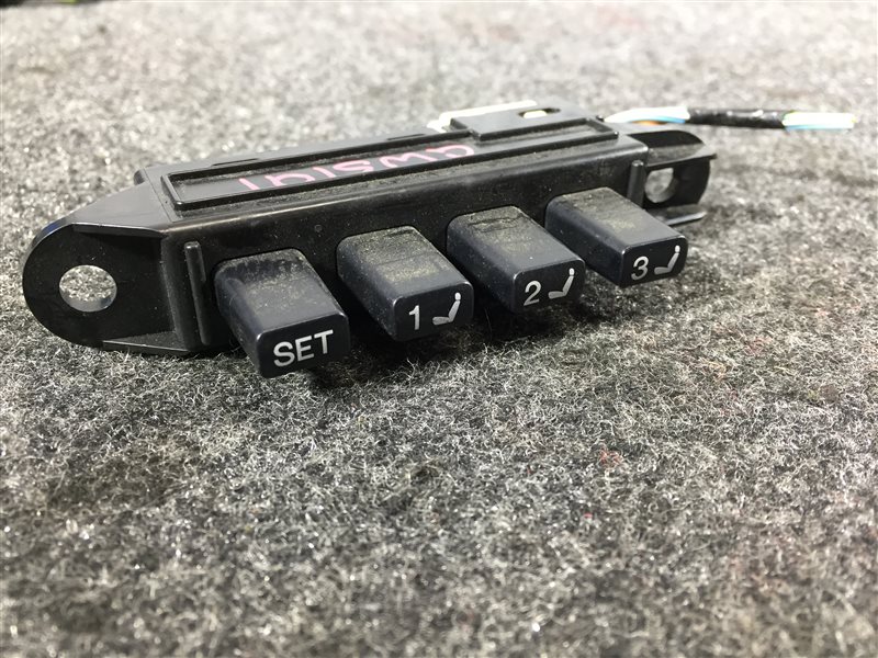 Кнопка памяти сидений Lexus Gs450H GWS191 2GRFSE 2007 502769 (б/у)