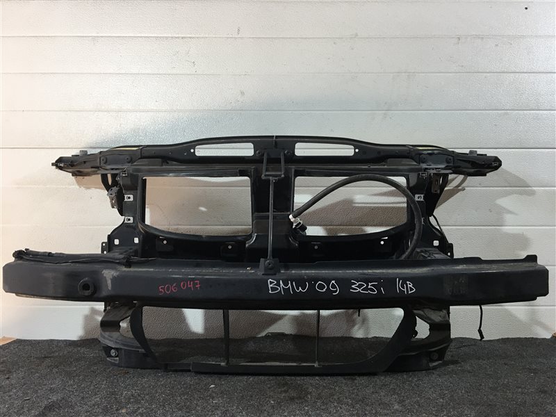 Рамка радиатора Bmw 3-Series E90 N52B25A 2009 506047 Усилитель, замок капота и телевизор (б/у)