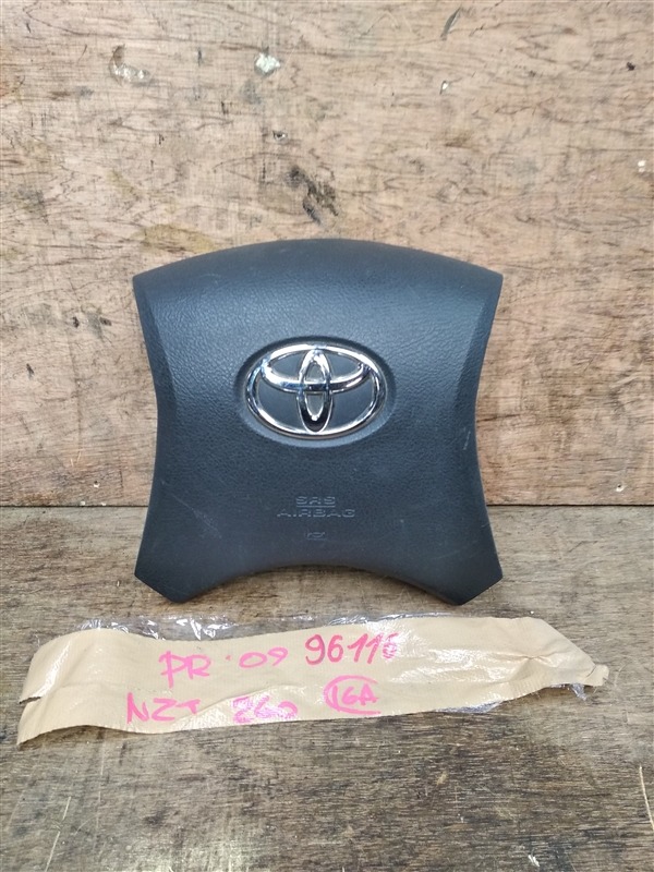Подушка безопасности Toyota Allion NZT260 1NZ 2009 96116, 07593 В руль. Без заряда. 2 шт. (б/у)