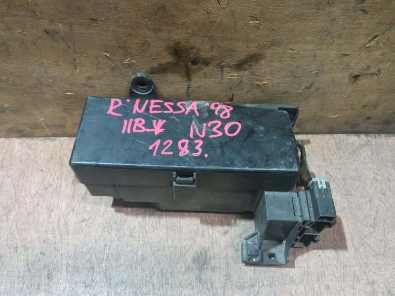 Блок предохранителей Nissan R'nessa N30 SR20 1998 1283, 1439 2 шт. (б/у)