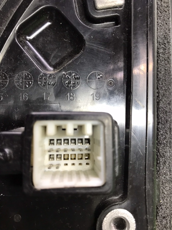 Зеркало правое SPORTAGE 4 Зеркало правое SPORTAGE 4