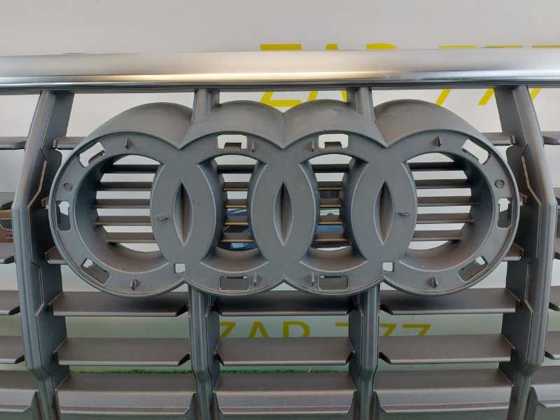 Решетка радиатора Q3 Q3