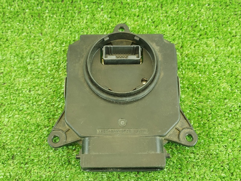 Блок розжига CAMRY V70