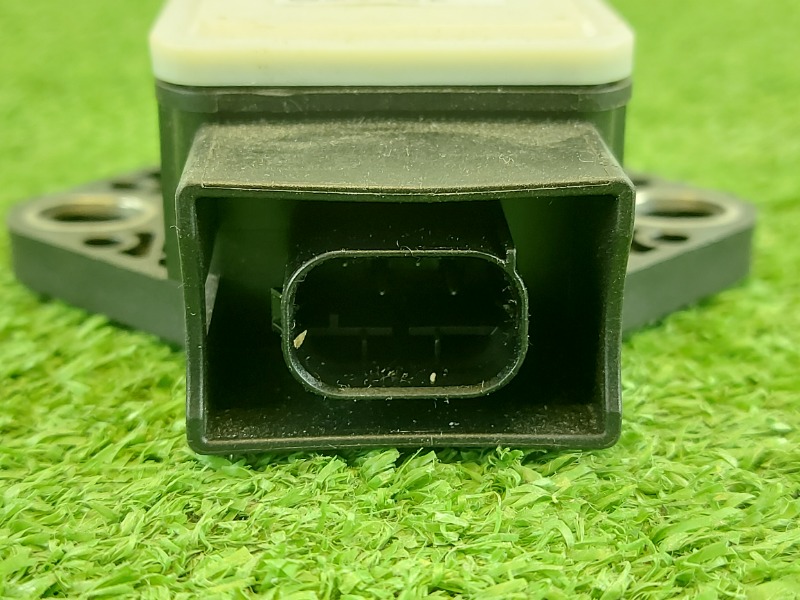 Датчик курсовой устойчивости TOYOTA VENZA 1 Датчик курсовой устойчивости TOYOTA VENZA 1