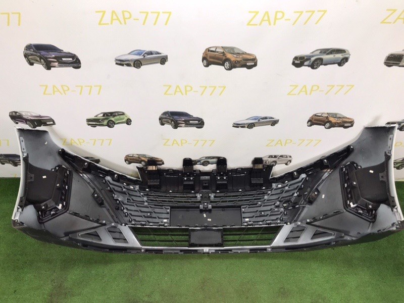 Бампер передний Lamore