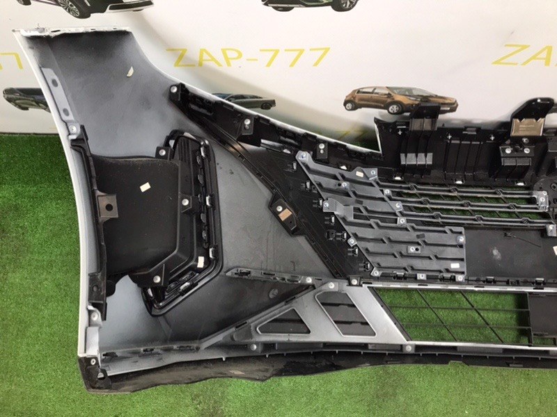 Бампер передний Lamore