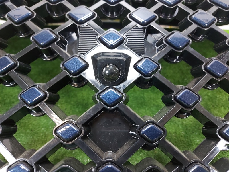 Решетка радиатора передняя C5 Решетка радиатора передняя C5