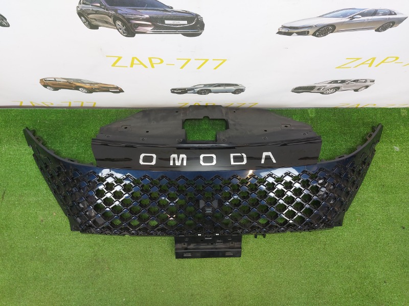 Решетка радиатора передняя C5 Решетка радиатора передняя C5