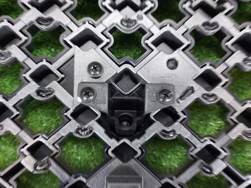 Решетка радиатора передняя C5 Решетка радиатора передняя C5