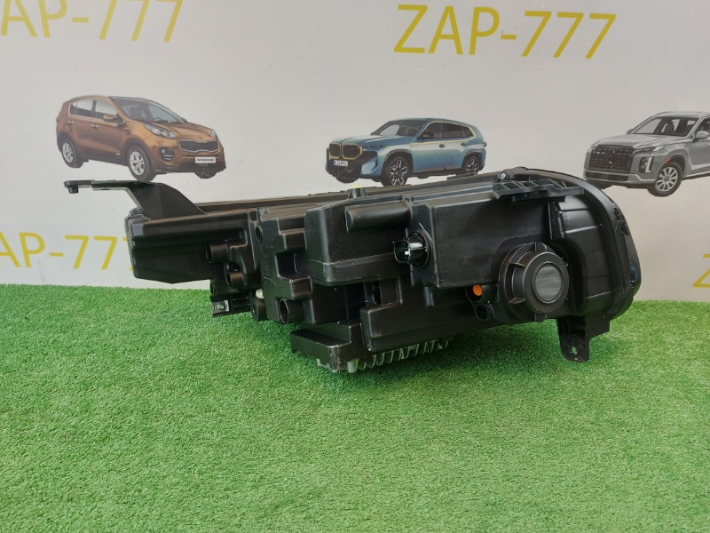 Фара передняя левая PREFACE