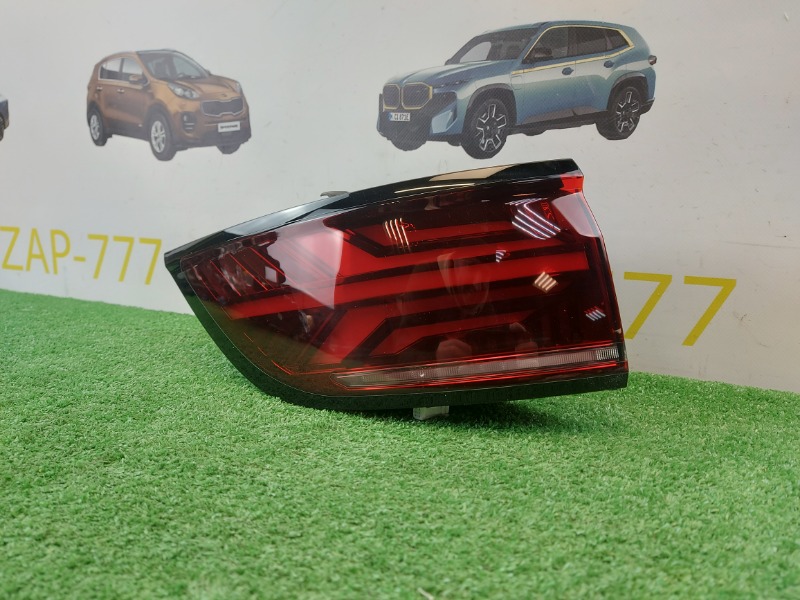 Фонарь передний левый D9