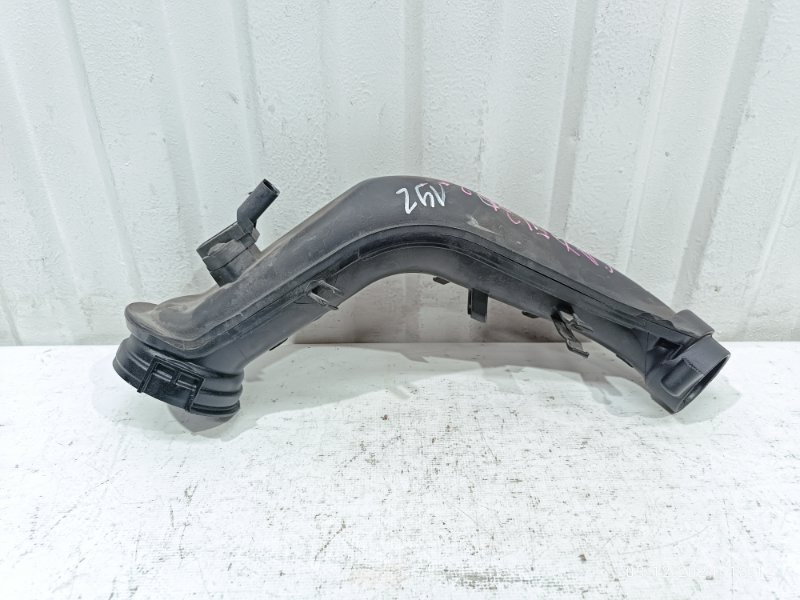 Патрубок интеркулера Volkswagen Jetta 2013 CAX CAXA 03C145673H Б/У
