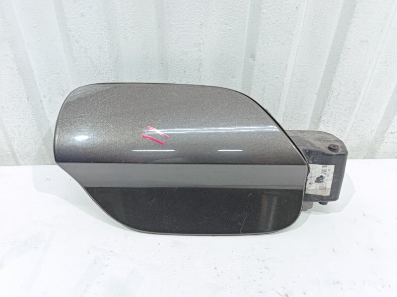 Запчасть лючок бензобака Volkswagen Passat 2015 B8 CJSA 3G5809857C Б/У Лючок бензобака Volkswagen Passat 2015 B8 CJSA 3G5809857C Б/У