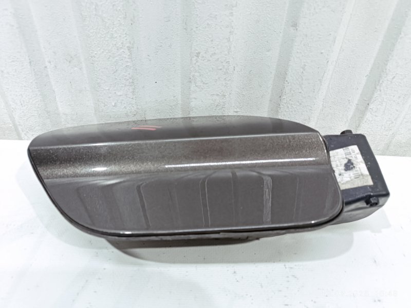 Лючок бензобака Passat 2015 B8 CJSA Лючок бензобака Passat 2015 B8 CJSA