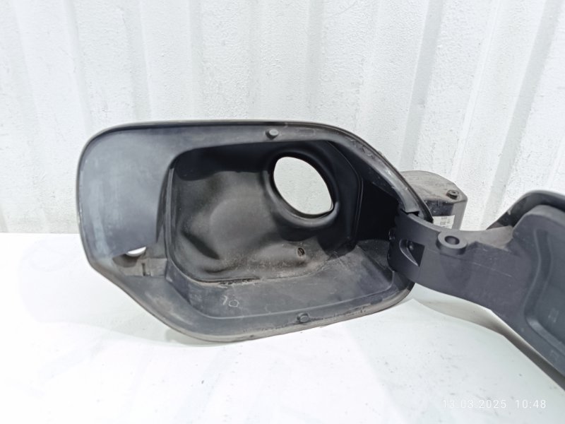 Лючок бензобака Passat 2015 B8 CJSA Лючок бензобака Passat 2015 B8 CJSA