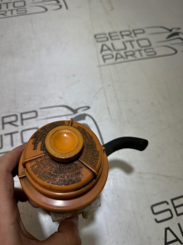 Бачок гидроусилителя Grand Vitara 2012 JT J24B 2.4