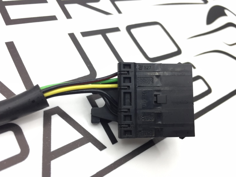 Зеркало правое Astra j 2012 A16XER