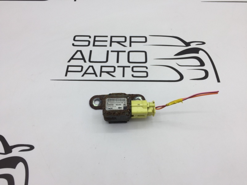 Датчик удара Suzuki Grand Vitara 2011 TD54W J24B 2.4 3893065j00 контрактная