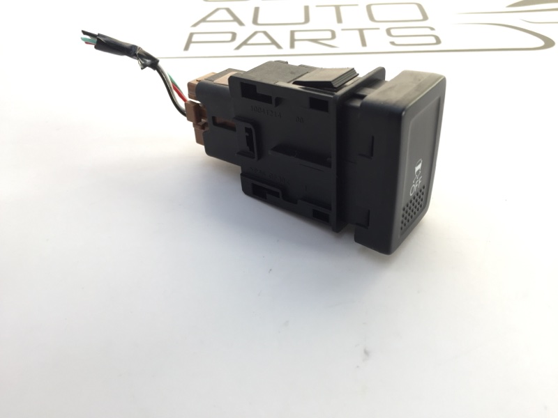 Кнопка антипробуксовочной системы Suzuki SX4/S-Cross M16A