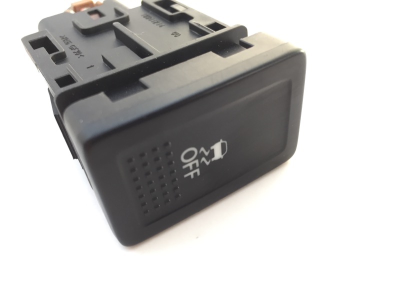 Кнопка антипробуксовочной системы SX4/S-Cross 2014 M16A