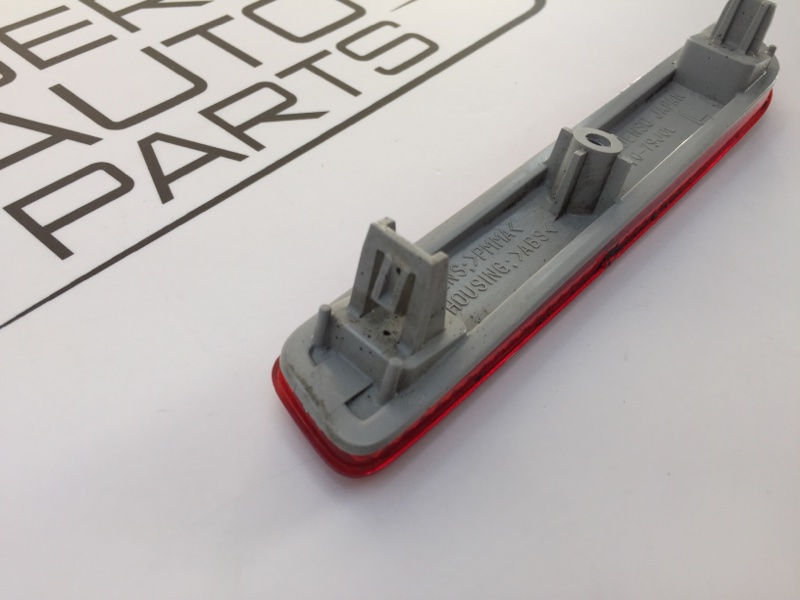 Катафот бампера левый SX4/S-Cross 2014 M16A Катафот бампера левый SX4/S-Cross 2014 M16A