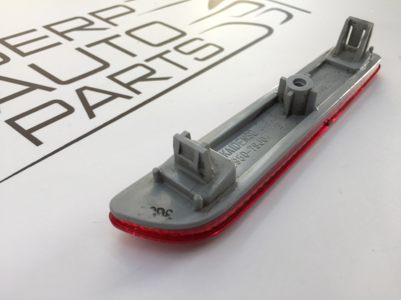 Катафот бампера правый SX4/S-Cross 2014 M16A Катафот бампера правый SX4/S-Cross 2014 M16A