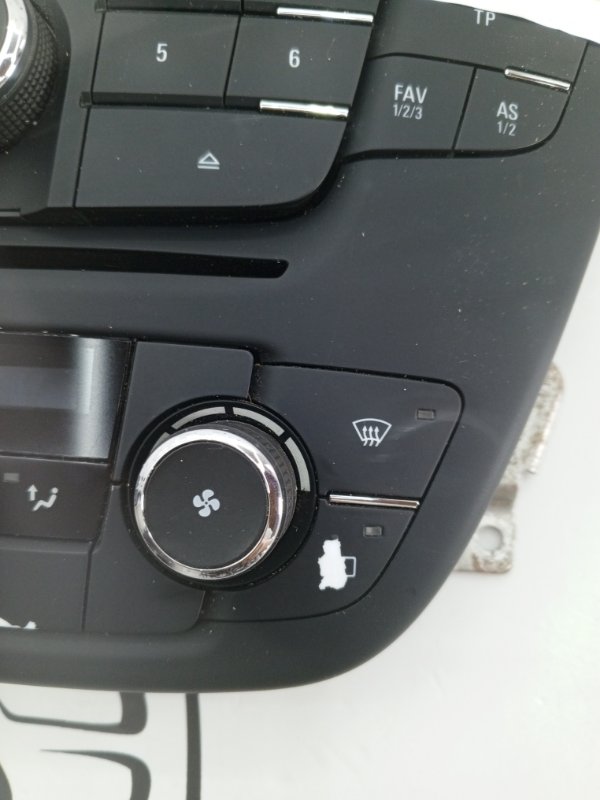Блок управления климатом Insignia 2009 G09 A18XER