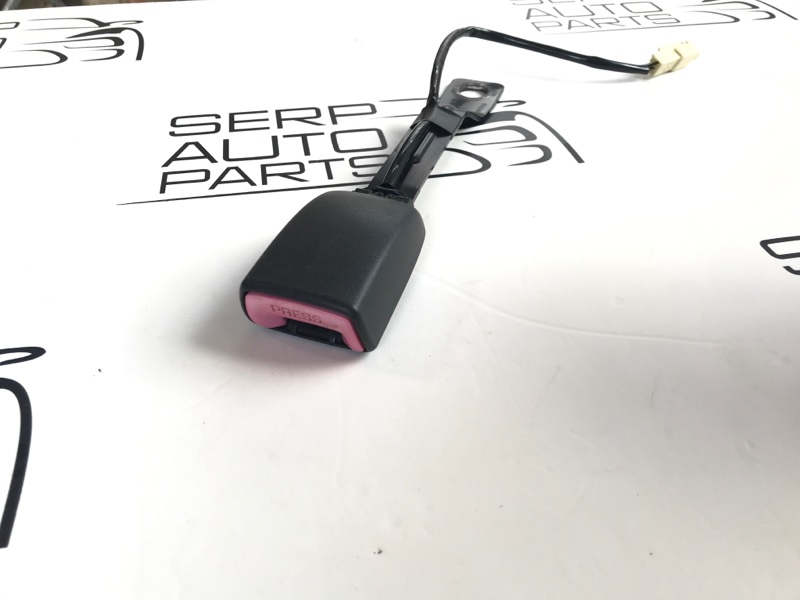 Запчасть ответная часть ремня правая Suzuki SX 4 2006 YA21S M16A 8490179J33ED3 контрактная Ответная часть ремня правая Suzuki SX 4 2006 YA21S M16A 8490179J33ED3 контрактная