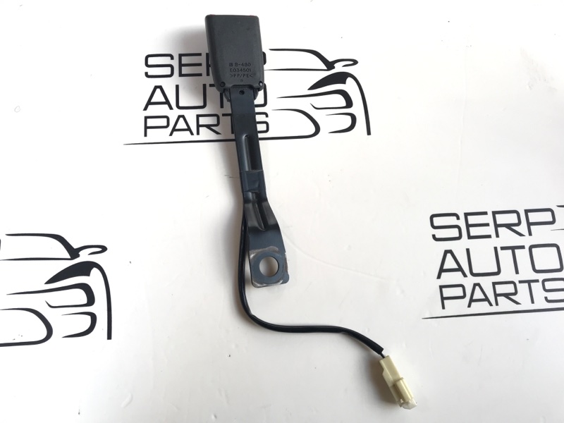 Ответная часть ремня правая SX 4 2006 YA21S M16A Ответная часть ремня правая SX 4 2006 YA21S M16A