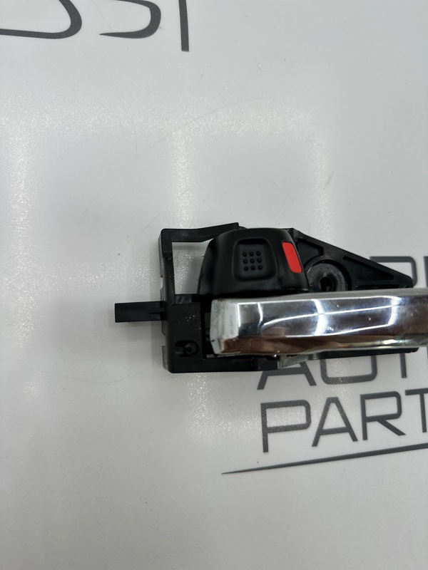 Ручка двери внутренняя передняя левая SX4/S-Cross 2013 M16A