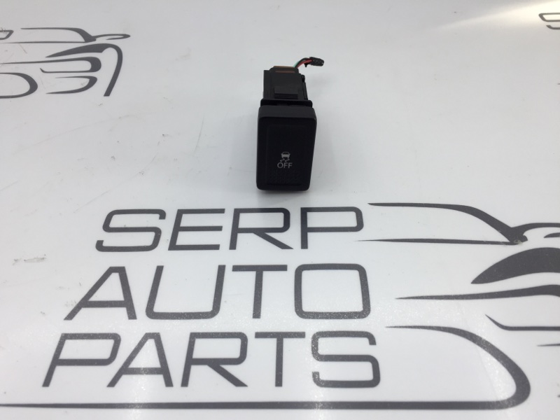 Кнопка антипробуксовочной системы Suzuki SX4/S-Cross 2013 M16A 3758557L00 контрактная