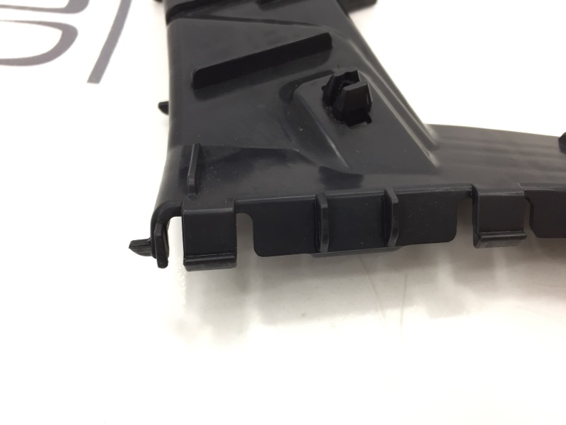 Крепление бампера правое SX 4 2011 EYA21S M16A