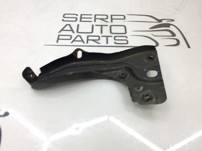 Запчасть крепление крыла левое Nissan Note 2007 E11 1.4 CR14DE F31459U0M0 контрактная Крепление крыла левое Nissan Note 2007 E11 1.4 CR14DE F31459U0M0 контрактная