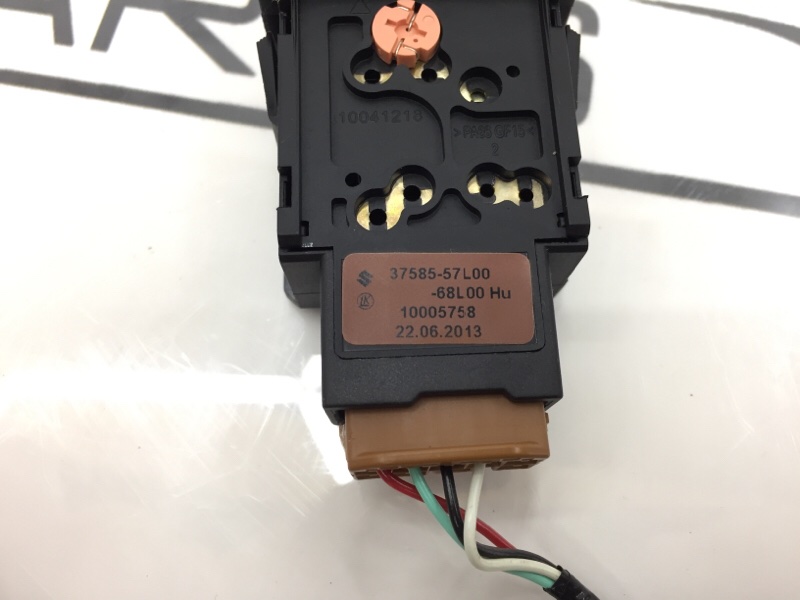 Кнопка ESP SX4/S-Cross 2014 M16A