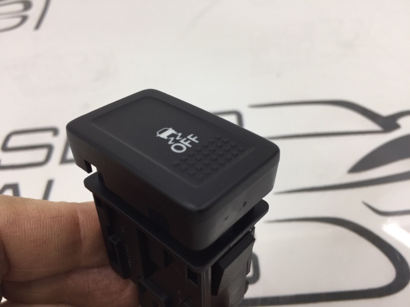 Кнопка ESP SX4/S-Cross 2014 M16A