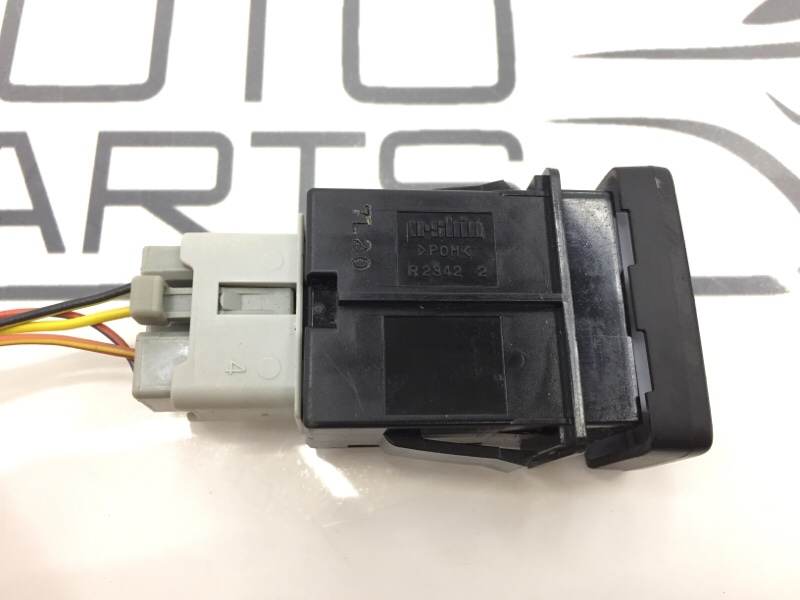 Кнопка SX 4 2008 EYA21S M16A