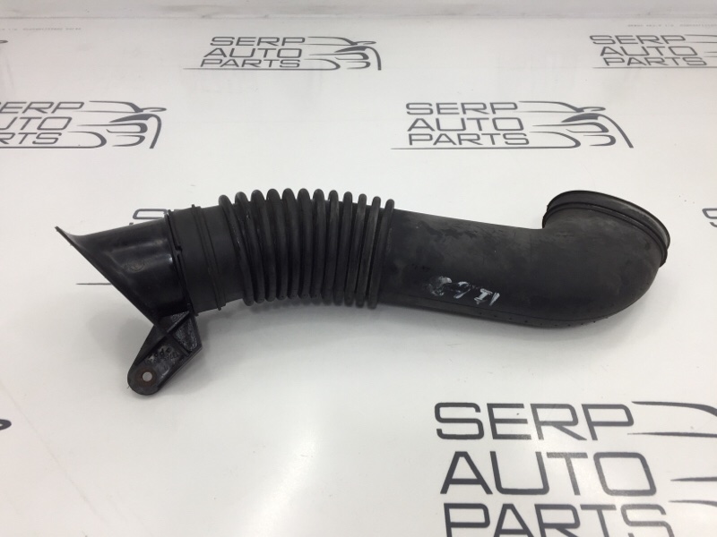 Воздухозаборник Suzuki SX 4 2008 EYA21S M16A 1376679J00 контрактная