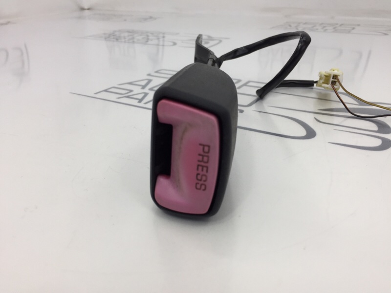 Ответная часть ремня правая SX 4 2008 EYA21S M16A Ответная часть ремня правая SX 4 2008 EYA21S M16A