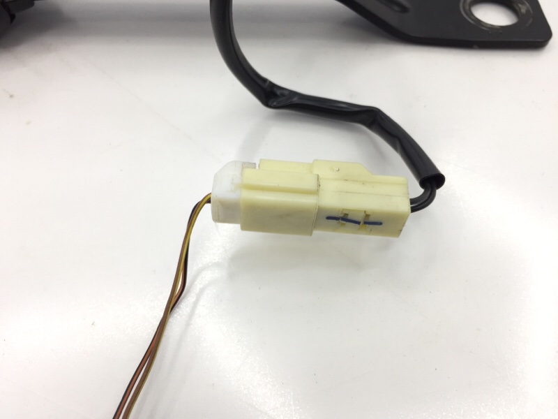 Ответная часть ремня правая SX 4 2008 EYA21S M16A Ответная часть ремня правая SX 4 2008 EYA21S M16A