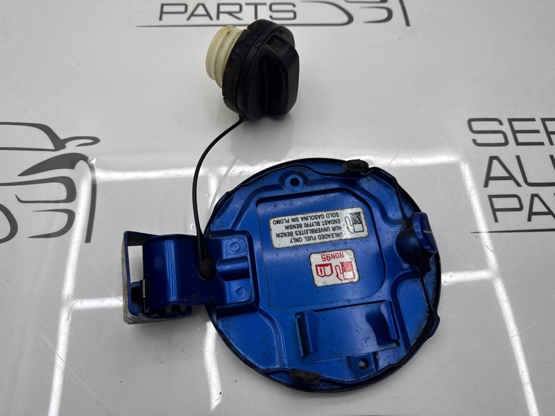 Лючок бензобака SX 4 2011 YA21S M16A