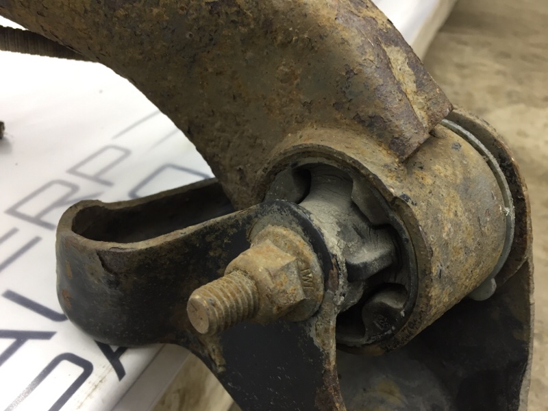 Балка подвески задняя Fusion 2009 JU 1.4 FXJС