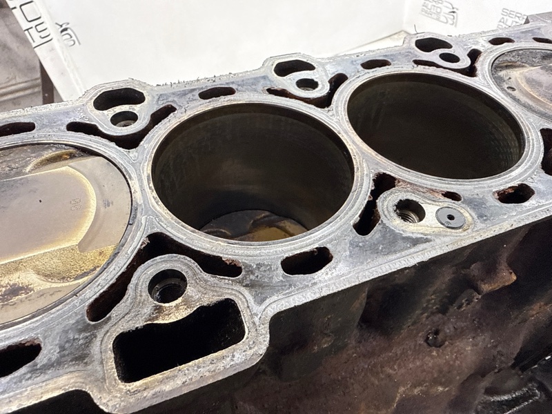 Блок цилиндров Aveo 2009 Т250/255 F14D4