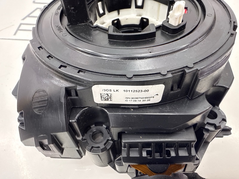 Шлейф подрулевой f30