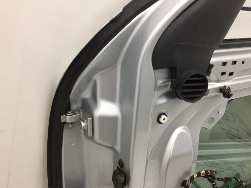 Дверь передняя правая Octavia 2011 A5 BSE Дверь передняя правая Octavia 2011 A5 BSE