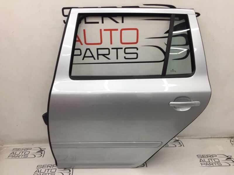 Запчасть дверь универсал задняя левая Skoda Octavia 2011 A5 BSE 1Z9833055 Б/У Дверь универсал задняя левая Skoda Octavia 2011 A5 BSE 1Z9833055 Б/У