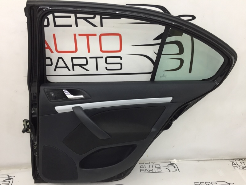 Дверь задняя правая Octavia 2011 A5 CAXA Дверь задняя правая Octavia 2011 A5 CAXA