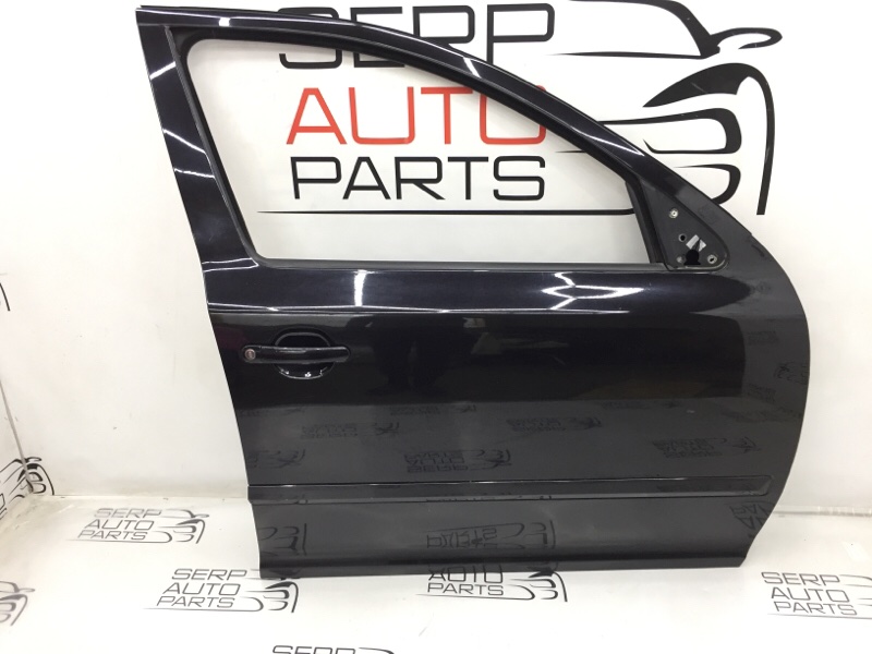 Дверь передняя правая Skoda Octavia 2011 A5 CAXA 1Z0831056 Б/У