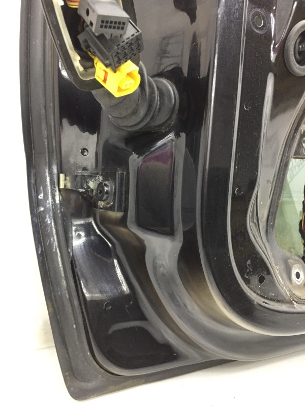 Дверь передняя правая Octavia 2011 A5 CAXA